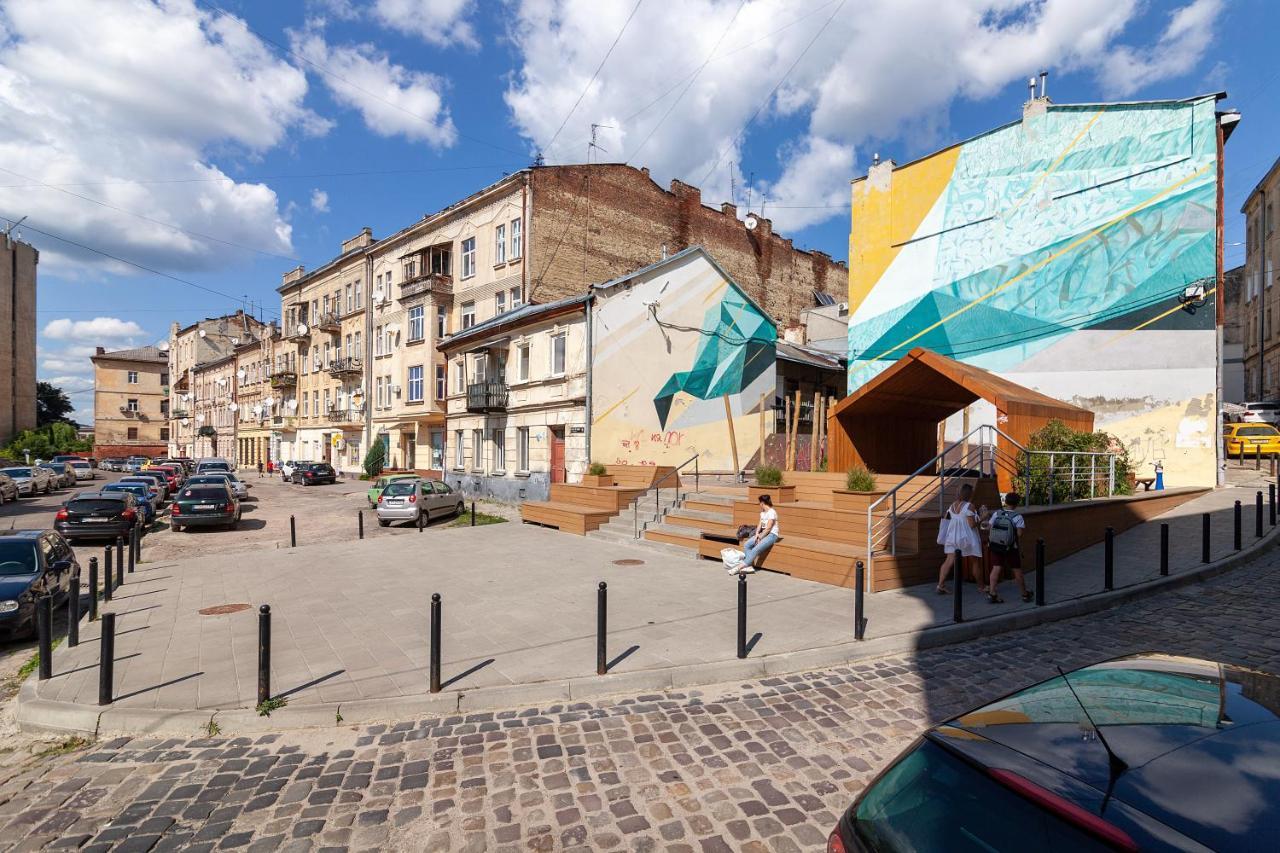 Studio Near Opera Lviv Exterior photo